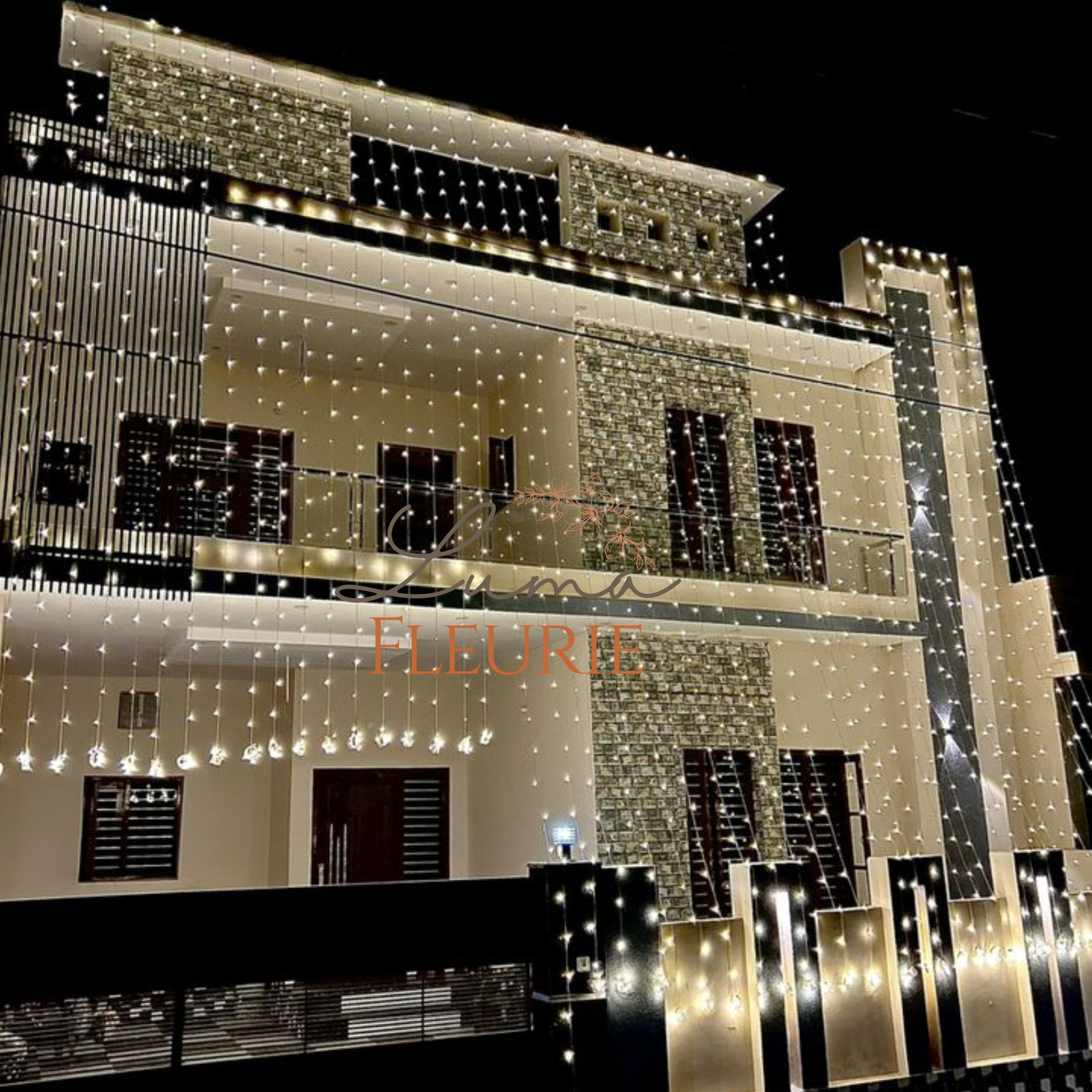 Luxury Outdoor Fairy Light House Decoration